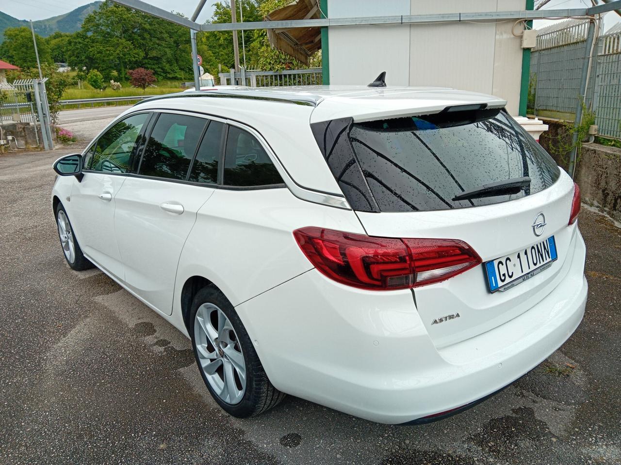 Opel Astra 1.5 CDTI 122 CV Sports Tourer Business Elegance 2020