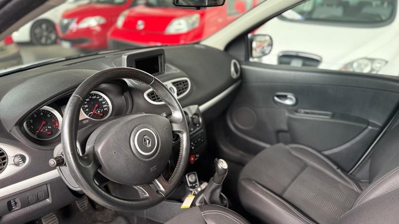 Renault Clio 1.2 16V 5 porte GPL Dynamique