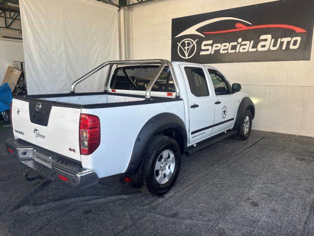 NISSAN Navara 2.5 dCi 4 porte Double Cab LE gancio traino