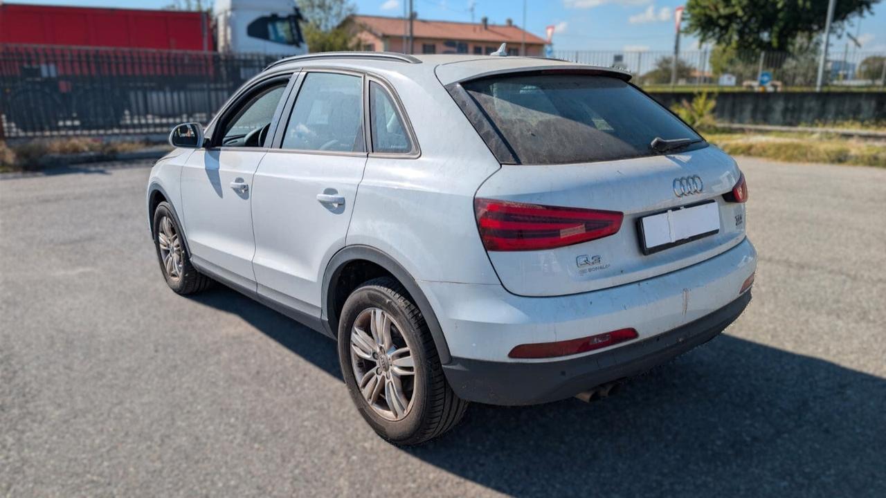 AUDI Q3