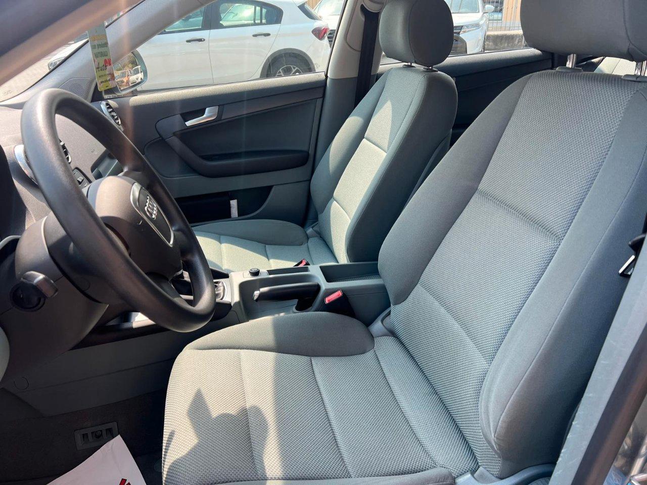 Audi A3 Sportback 1.8 tfsi Attraction quattro