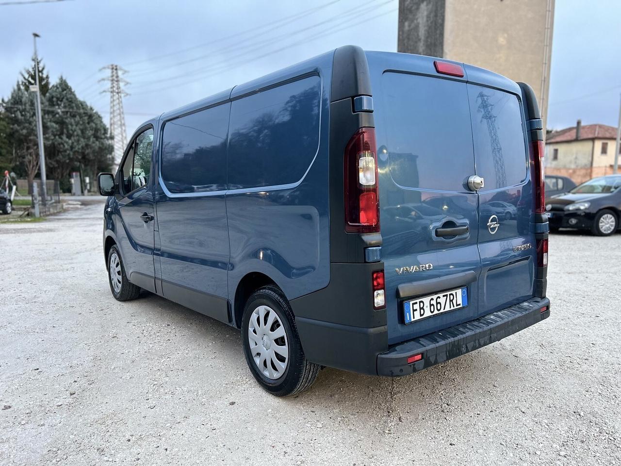 OPEL VIVARO 1.6 CDTI 120CV L1H1 IVA ESPOSTA UNICO