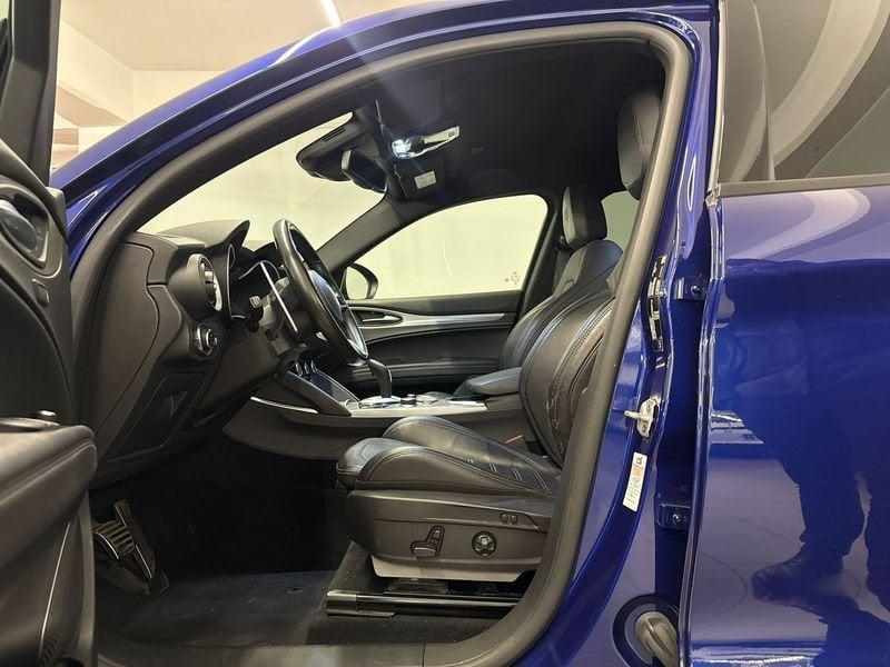 Alfa Romeo Stelvio 2.2 210 CV AT8 Q4 Veloce