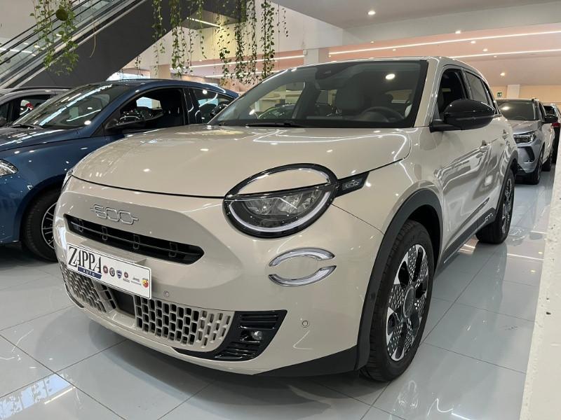 FIAT 600 Hybrid 100 CV DCT MHEV La Prima
