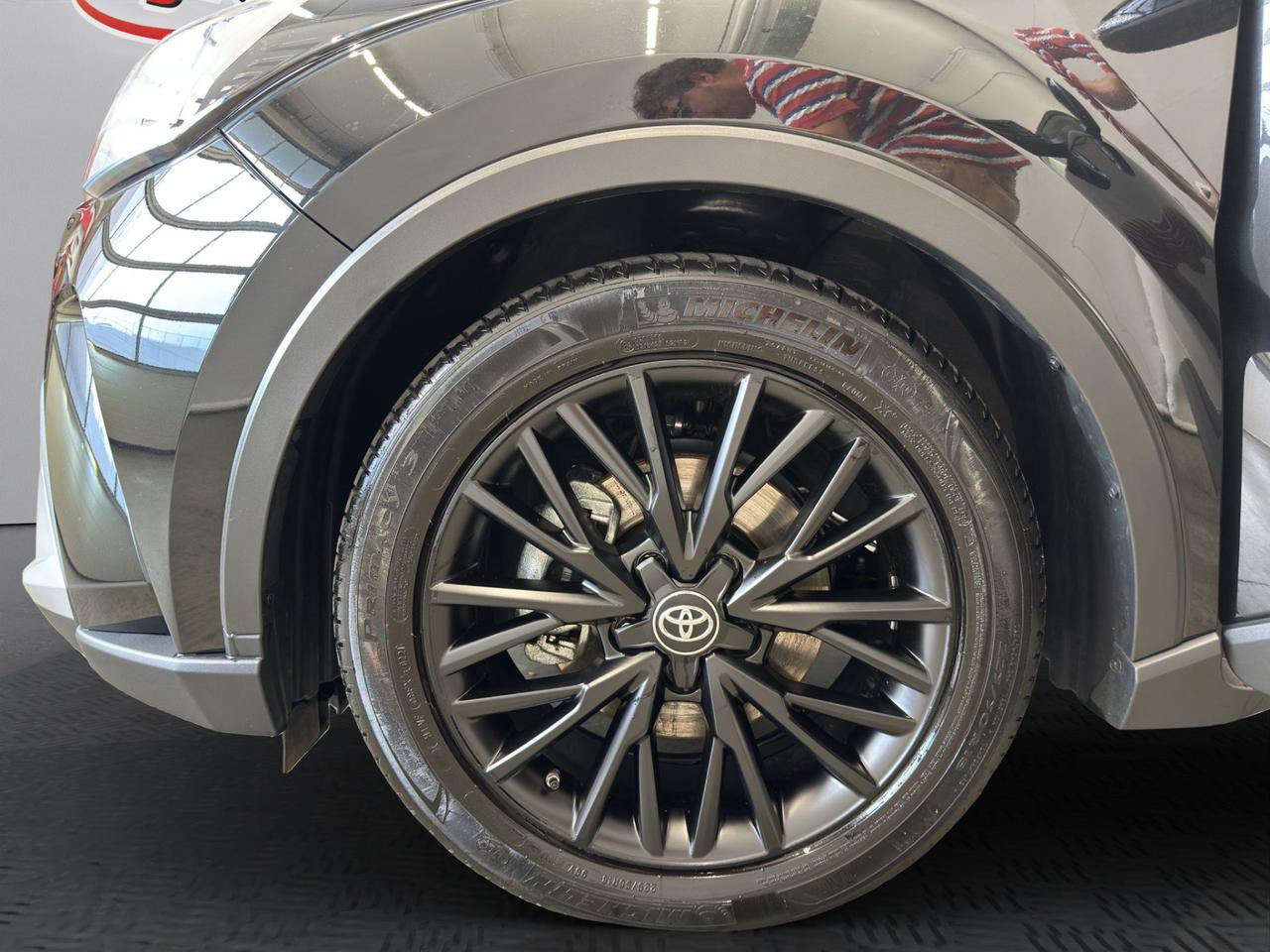 Toyota C-HR 1.8hBlack Edition