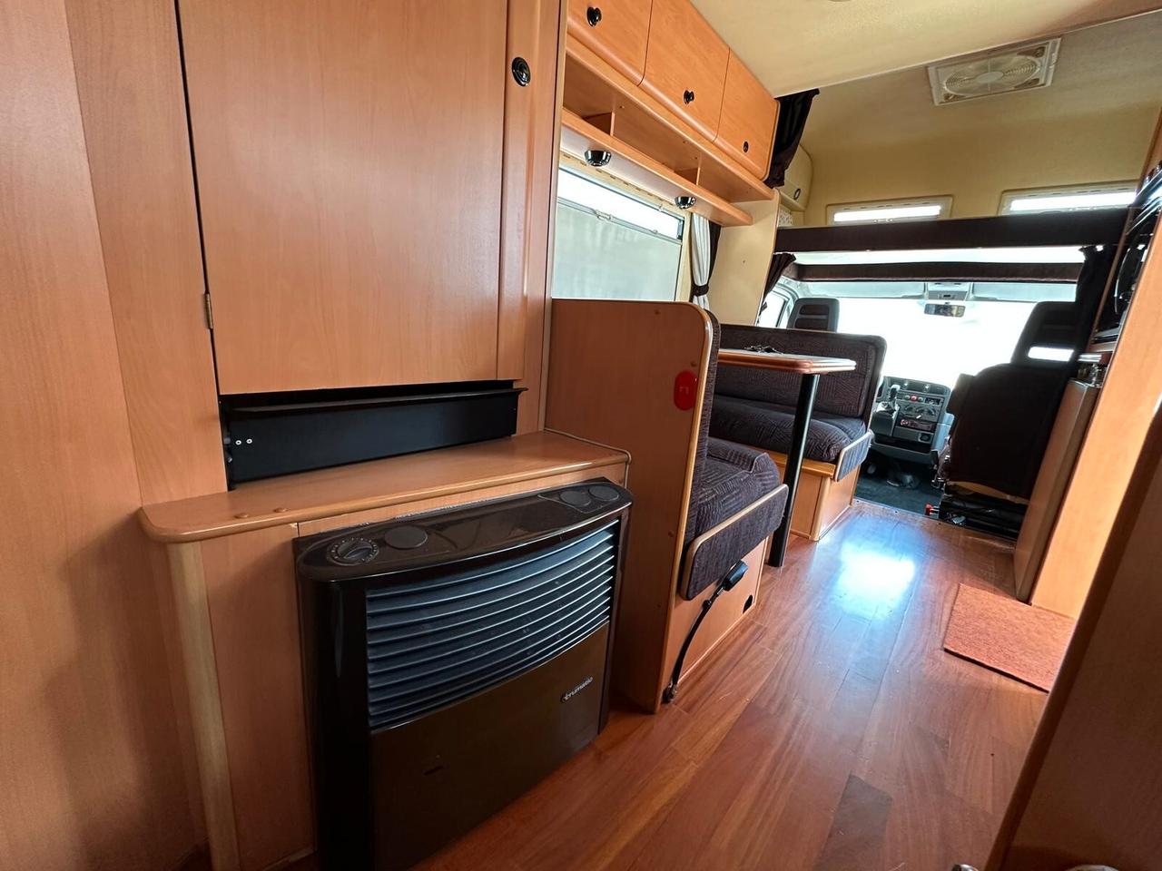 LAIKA ECOVIP 3L 2800 TDI 122 CV MANSARDATO