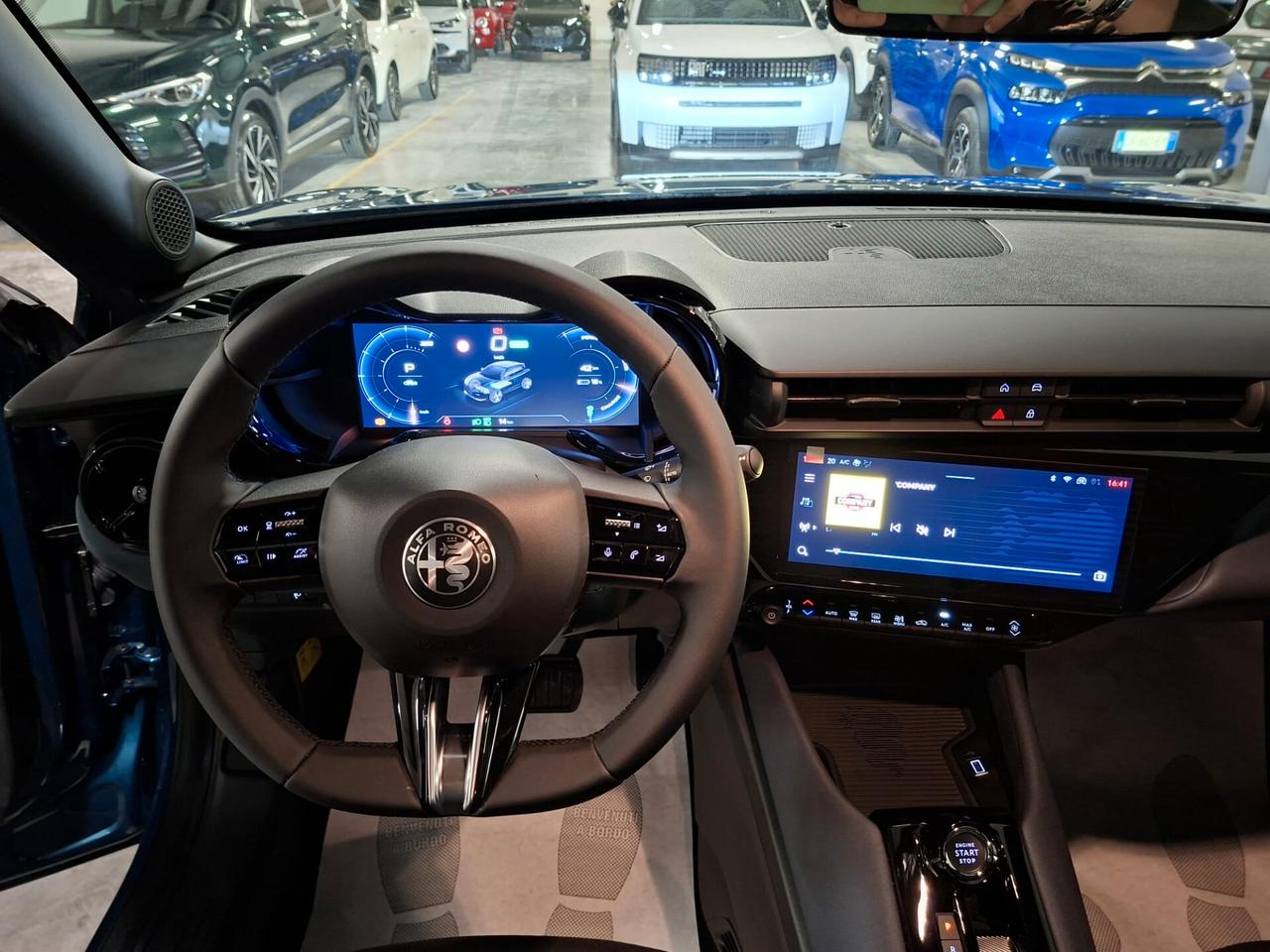 Alfa Romeo Junior BEV 156CV FWD 100% ELETTRICA