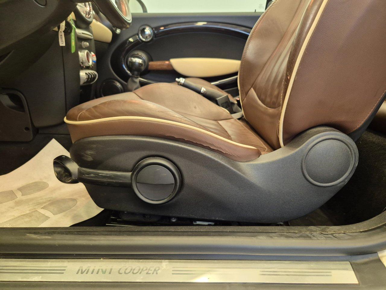 Mini Cabrio Cooper 1.6 122cv - NEOPATENTATI