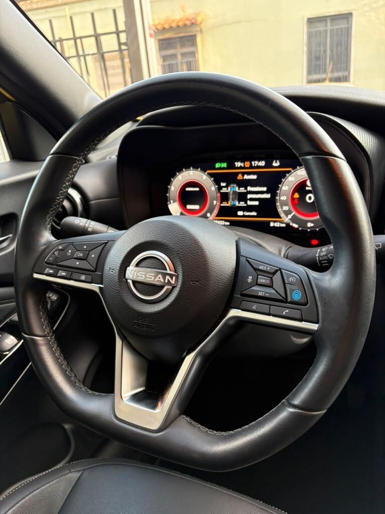 Nissan Juke 1.0 DIG-T 114 CV DCT Tekna