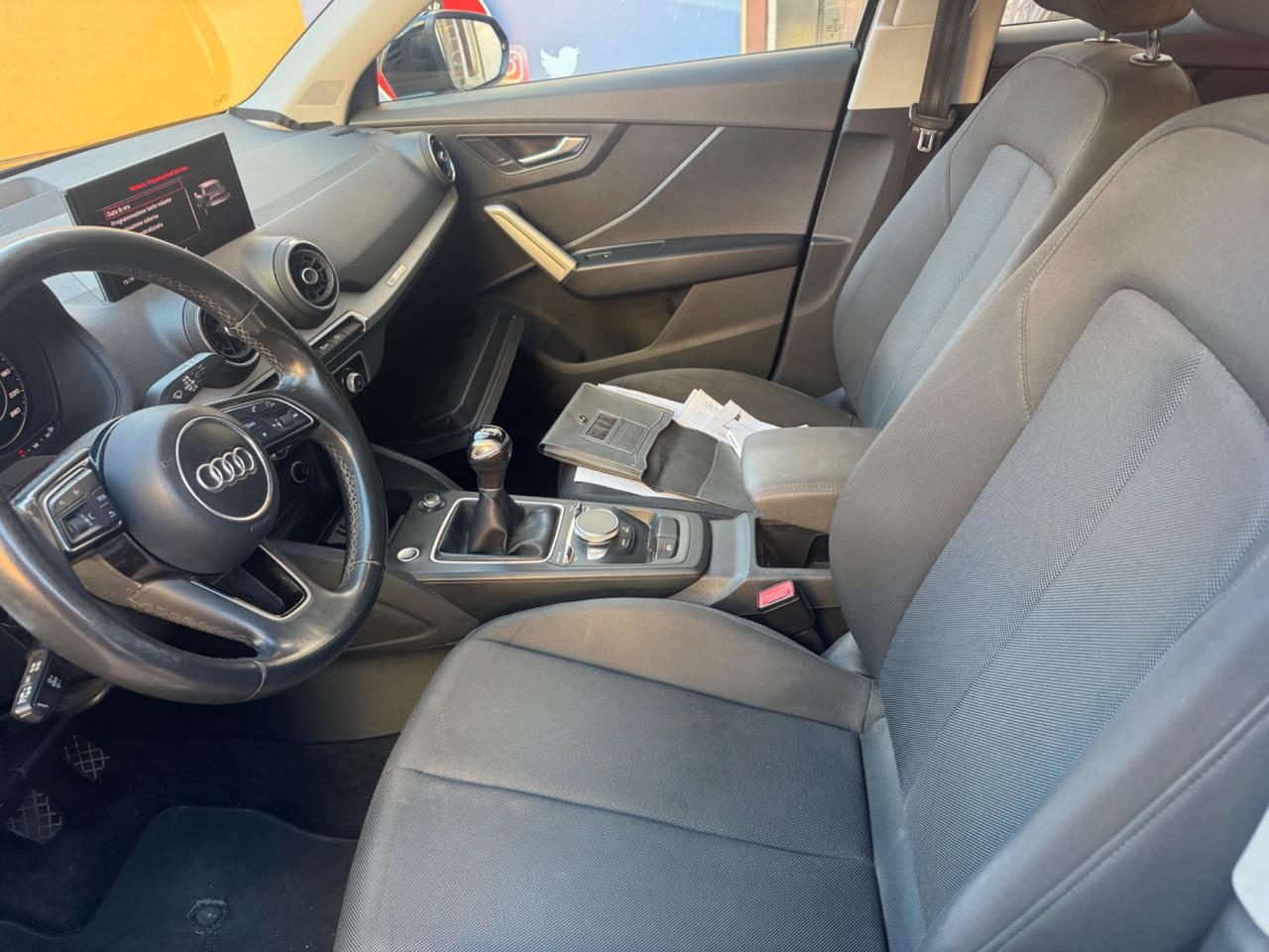 Audi Q2 30 TDI Identity Black