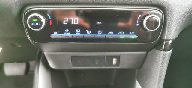 TOYOTA Yaris 1.5 Hybrid 5 porte Business