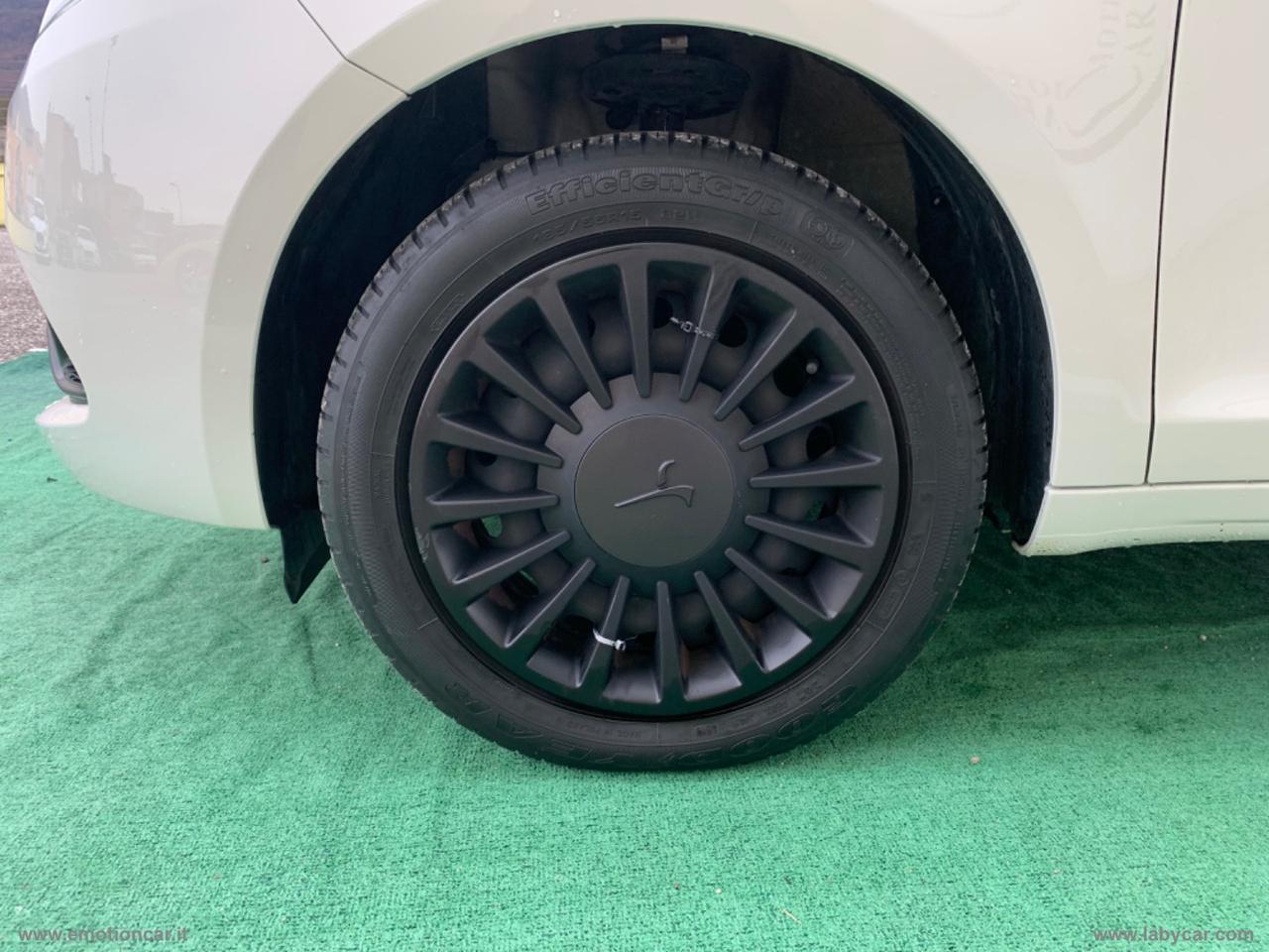 LANCIA Ypsilon 1.2 69 CV 5p. S&S Platinum - 2020