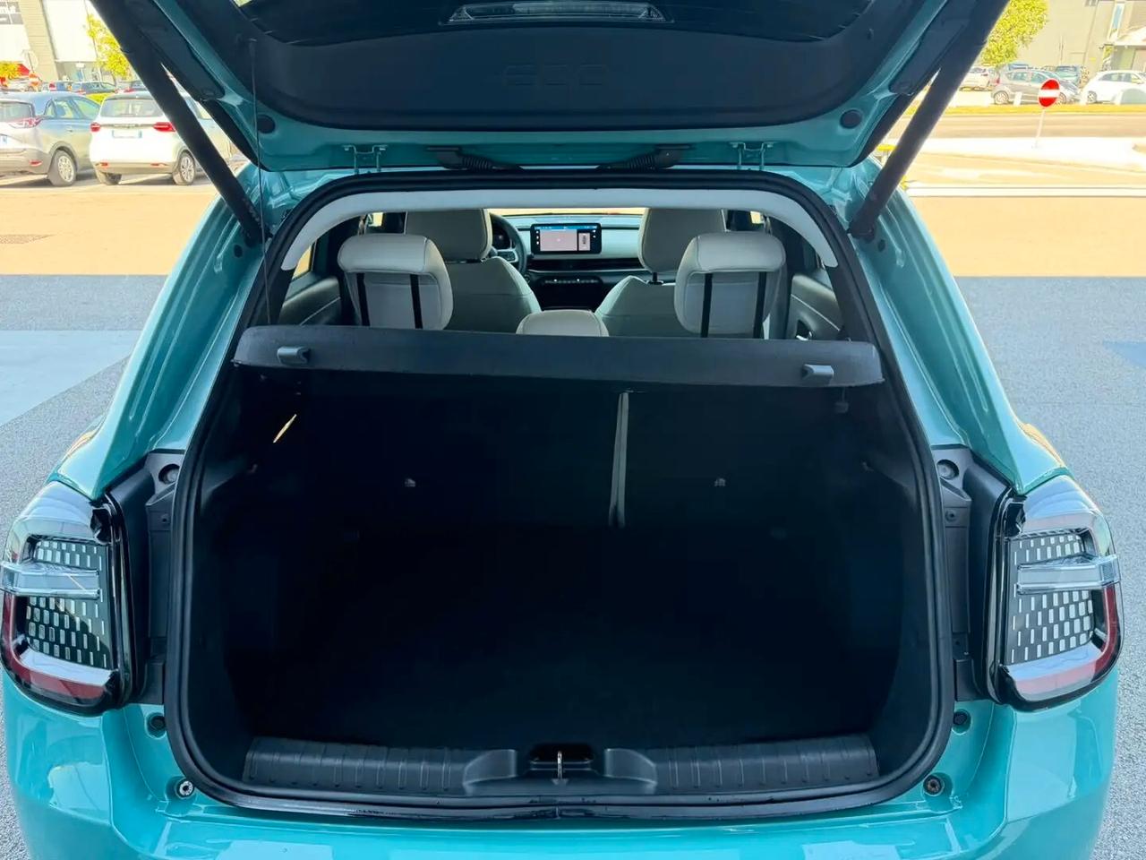 Fiat 600 Hybrid 110 CV DCT MHEV La Prima