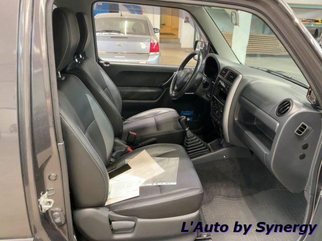 SUZUKI Jimny 1.3 4WD Evolution Plus