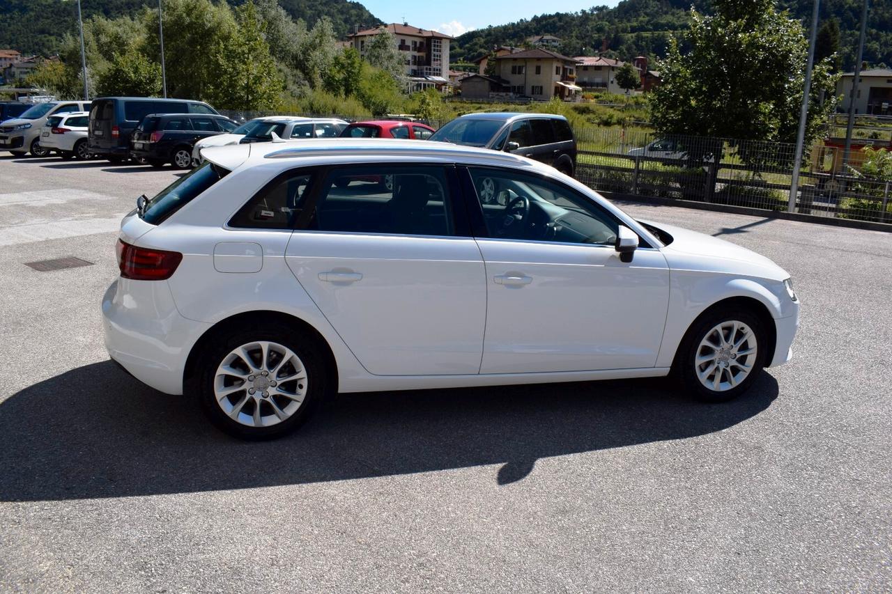 Audi A3 SPB 1.6 TDI clean diesel S tronic Business