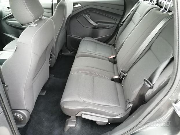 FORD Kuga 2.0 TDCI 120 CV S&S 2WD Powershift Bus