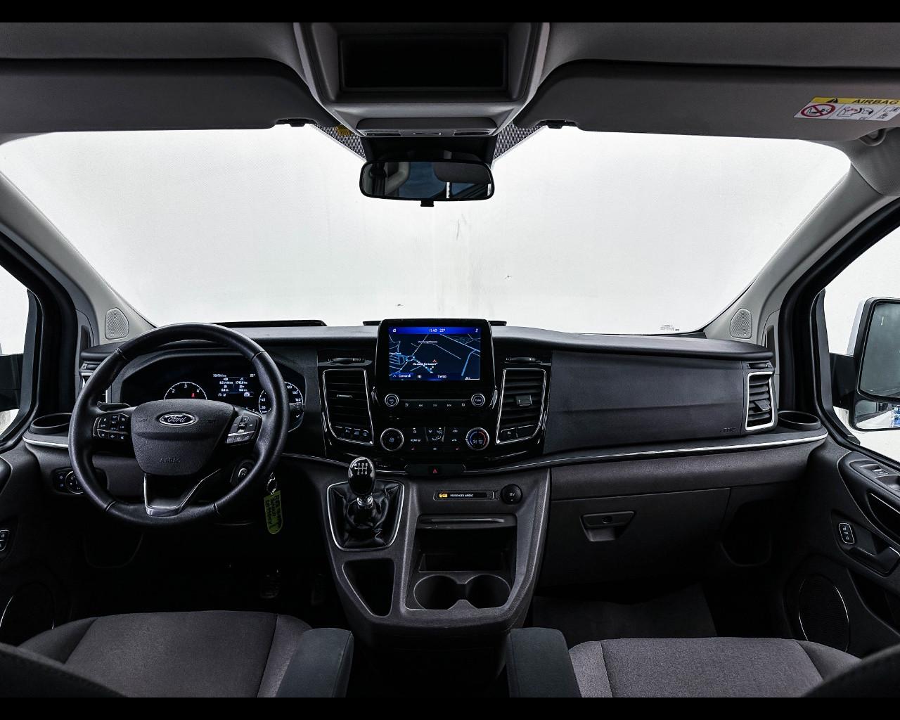 FORD Tourneo Custom 1ª s - Tourneo Custom 320 2.0 EcoBlue 130CV MHEV PC Titanium