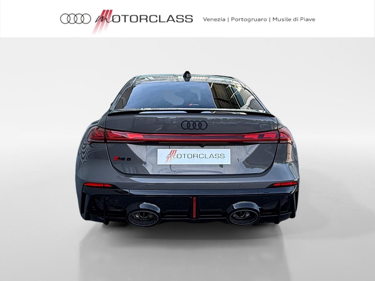 Audi RS5 berlina 2.9 v6 phev 639cv performance tiptronic