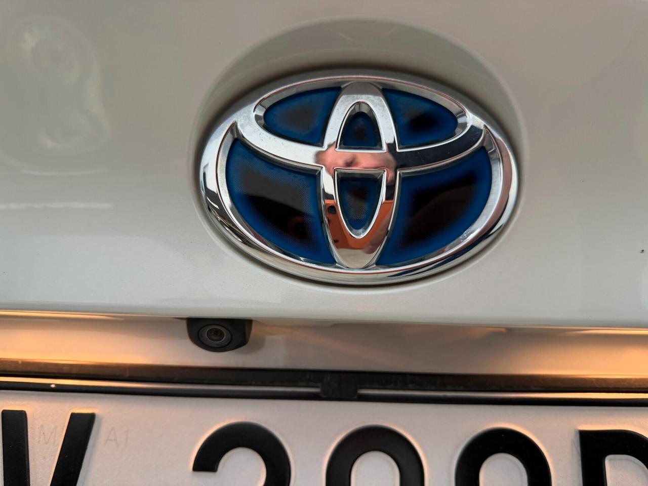 Toyota C-HR 2019 1.8 Hybrid E-CVT Lounge