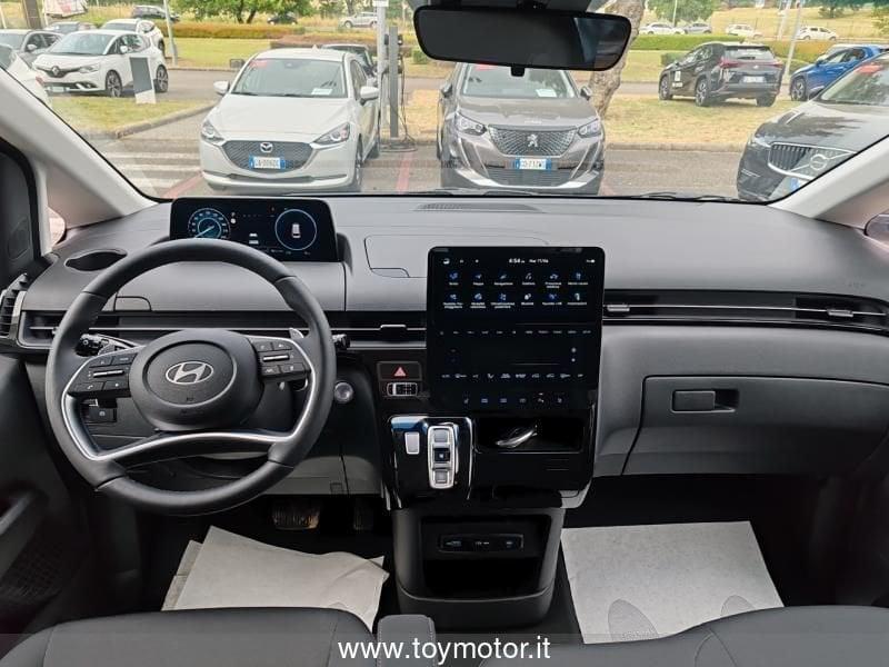 Hyundai Staria 1.6 HEV AT 2WD 9 posti Wagon