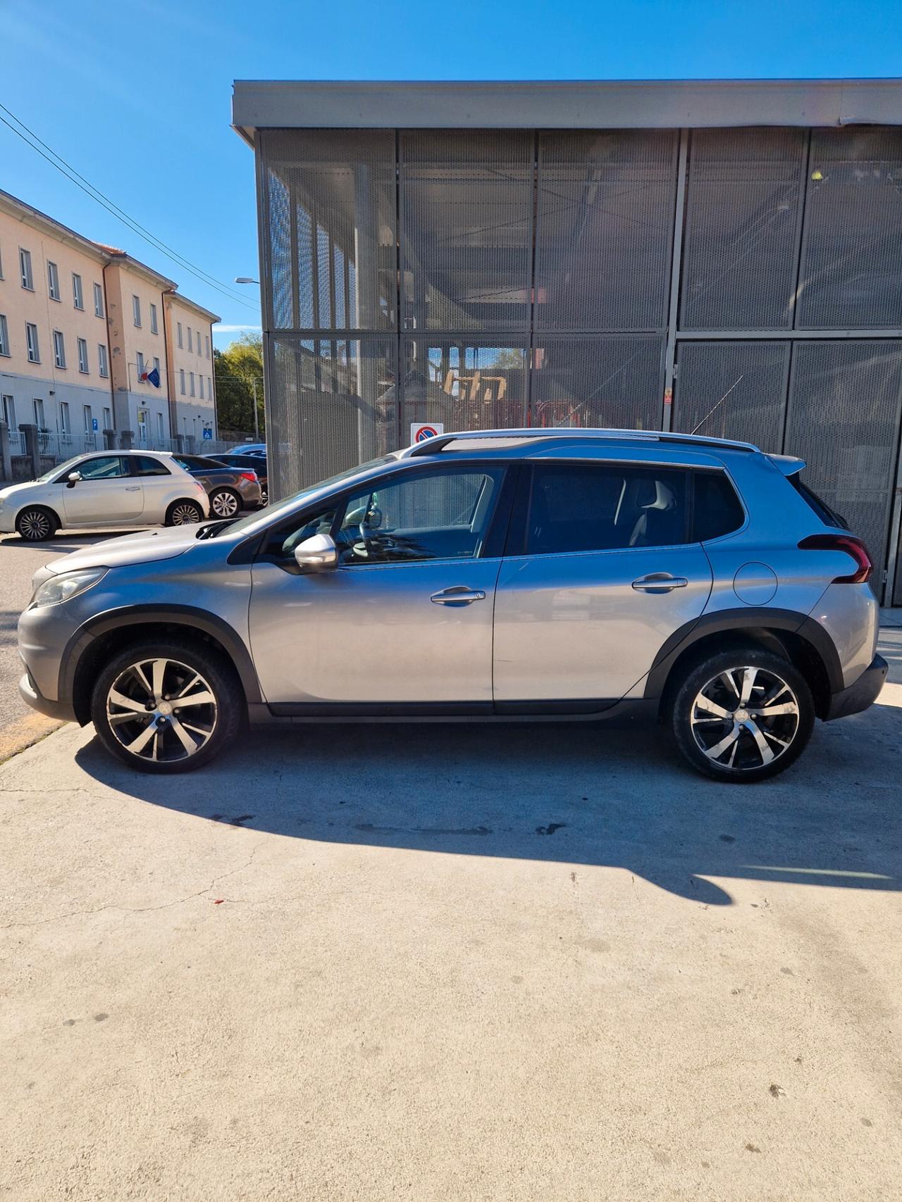 Peugeot 2008 1.2 Benz 110CV - 2016