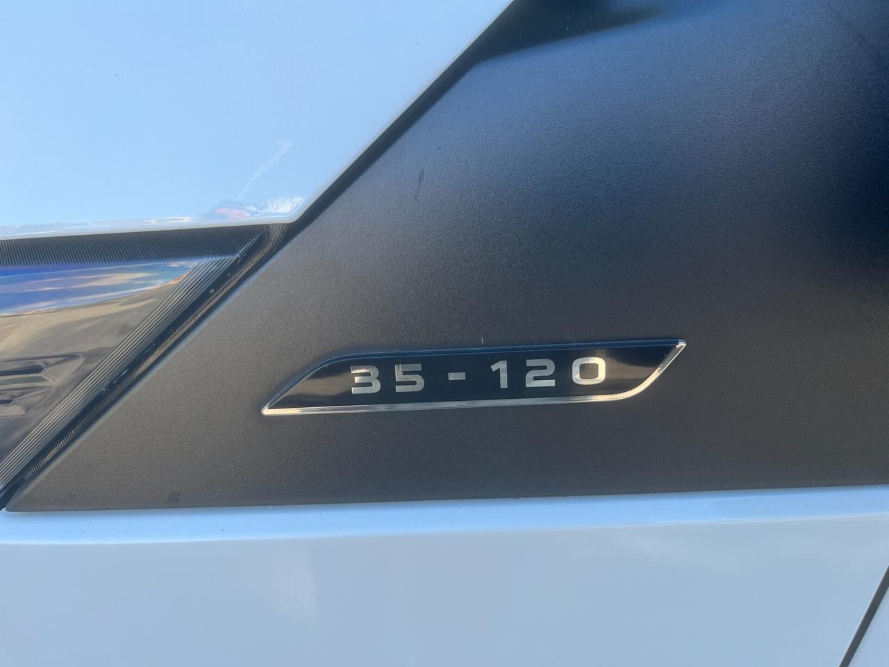 Iveco Daily 2.3 Diesel HKa 35 S V Radstand 3520