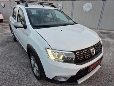 Dacia SANDERO STEPWAY 0.9 TCe TurboGPL 90CV NUOVA 2017