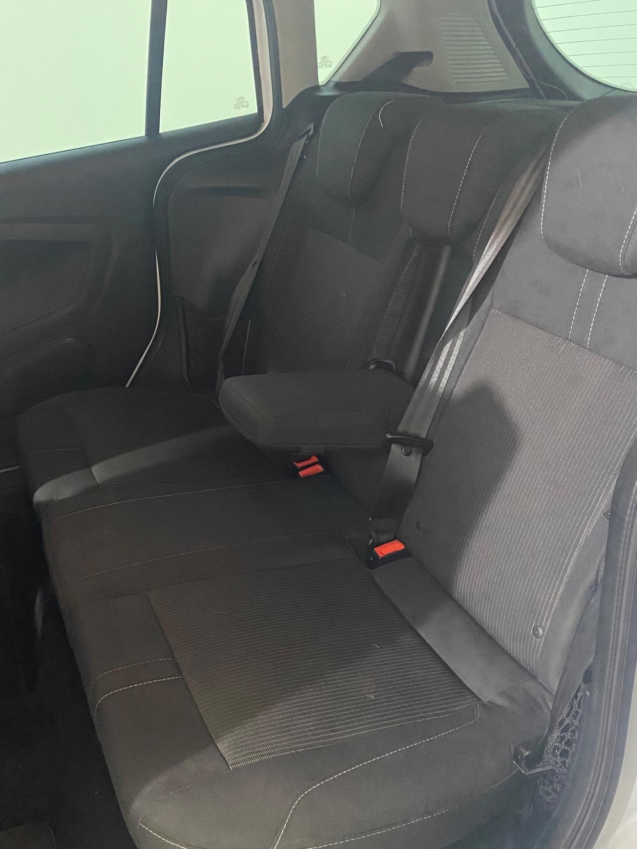 Ford B-Max BUSINESS TITANIUM