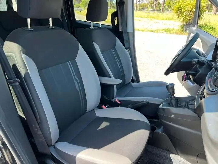 Fiat Doblo Doblò 1.4 T-Jet 16V Natural Power Lounge