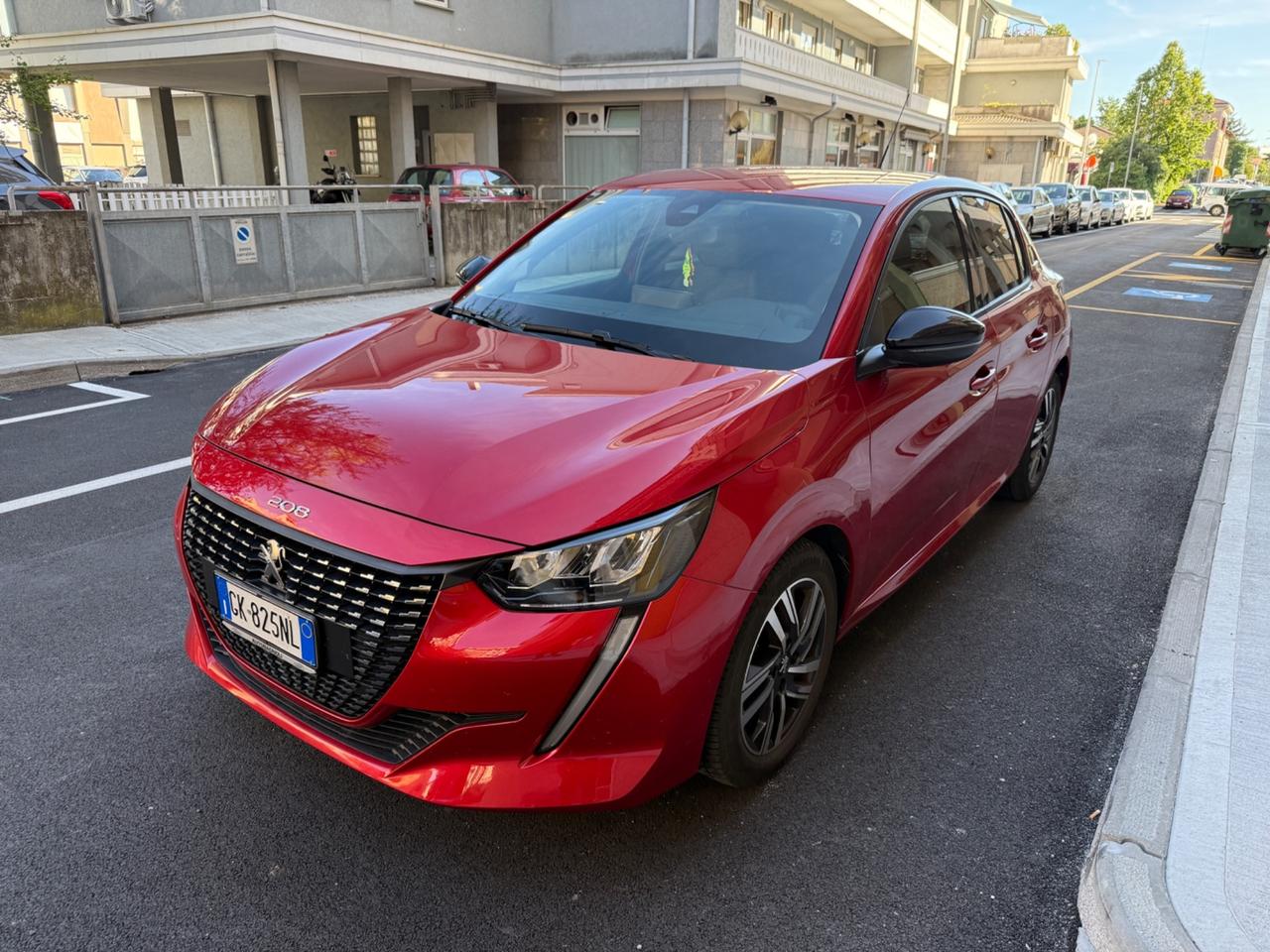 Peugeot 208 PureTech 75 Stop&Start 5 porte Allure