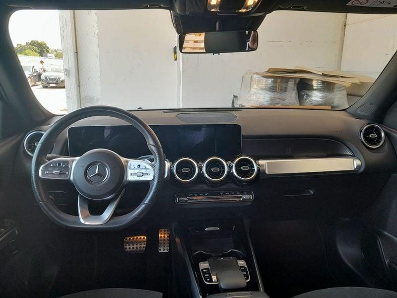 Mercedes-Benz GLB 200 Premium auto