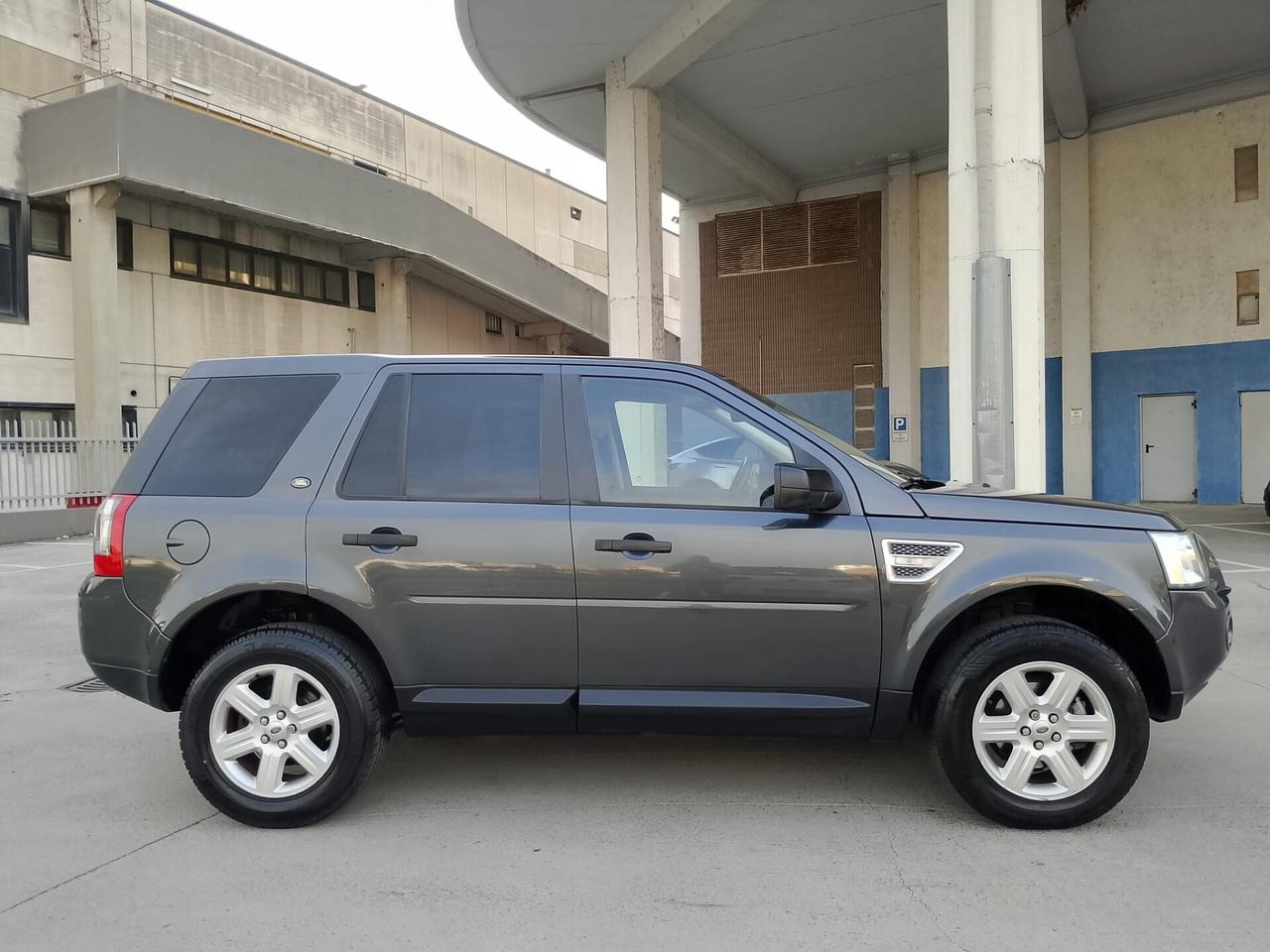 Land Rover Freelander2 2.2 S TD4 HSE 2009