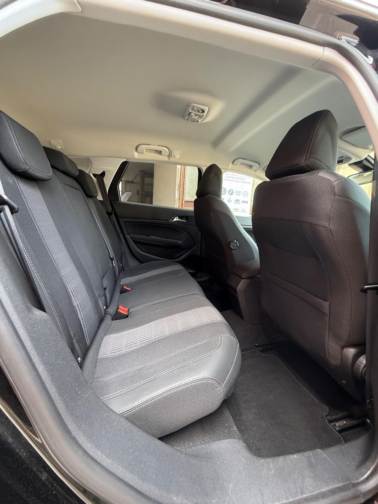 Peugeot 308 BlueHDi 130 S&S Allure