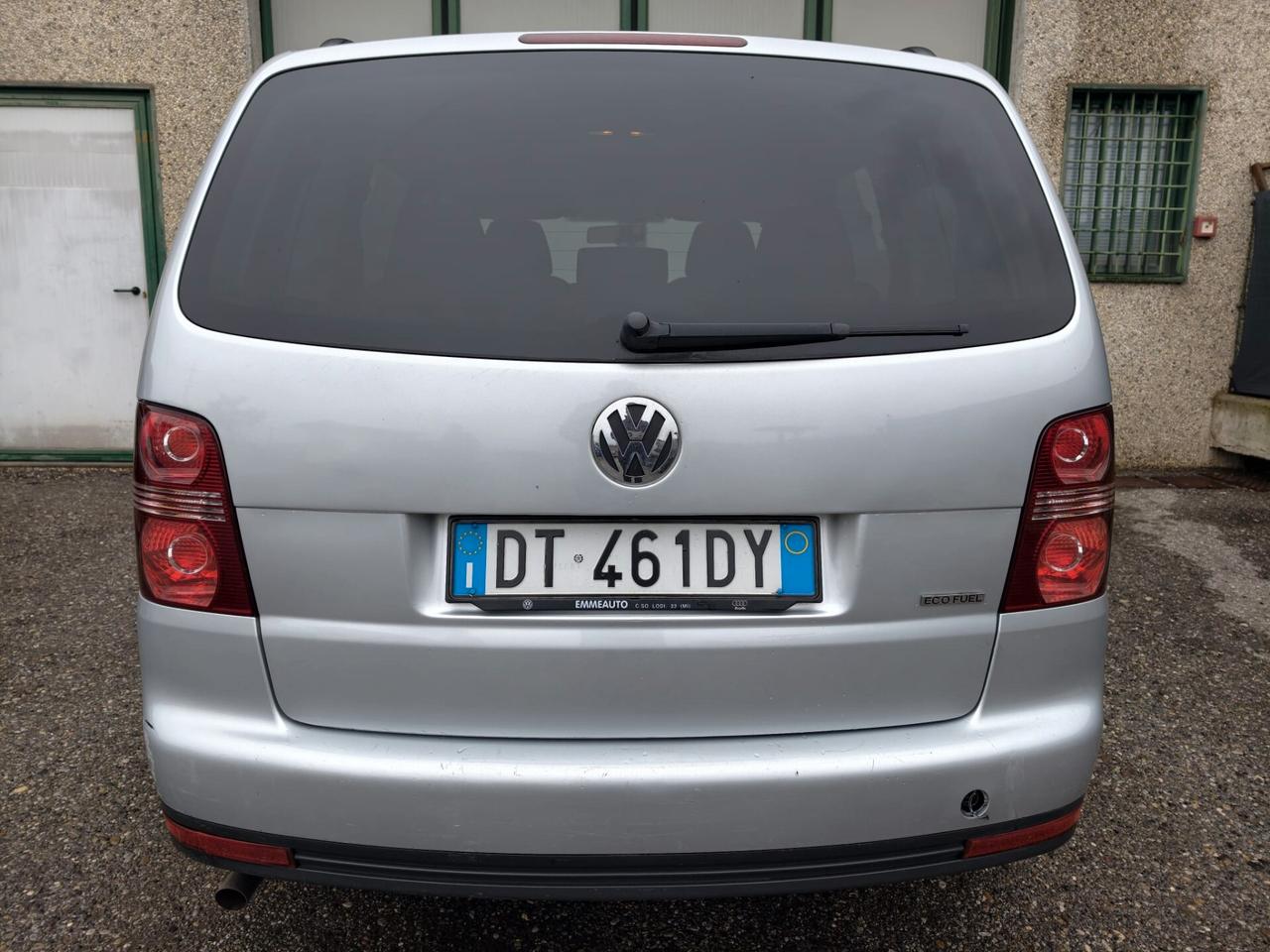 Volkswagen Touran 7 POSTI BENZINA METANO 2008