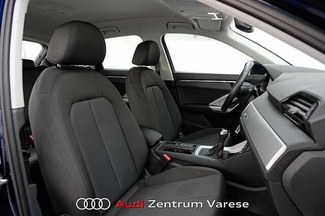 Audi Q3 35 TFSI 150CV MHEV Stronic Business