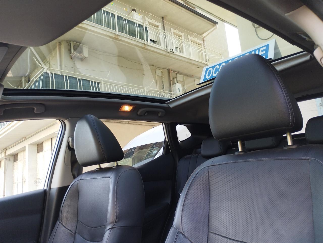 Nissan Qashqai 1.6 dCi DPF Tekna Automatica