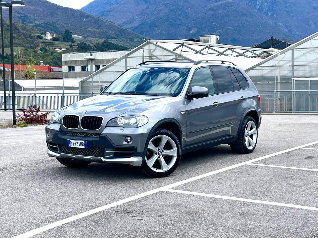 Bmw X5 3.0d 235cv ,,IMMACOLATA” 7 posti Gancio 3500kg
