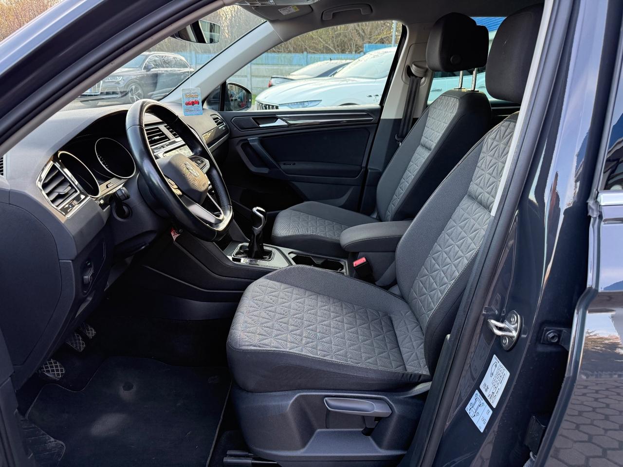 Volkswagen Tiguan 2.0 TDI SCR Life OK NEOPATENTATI