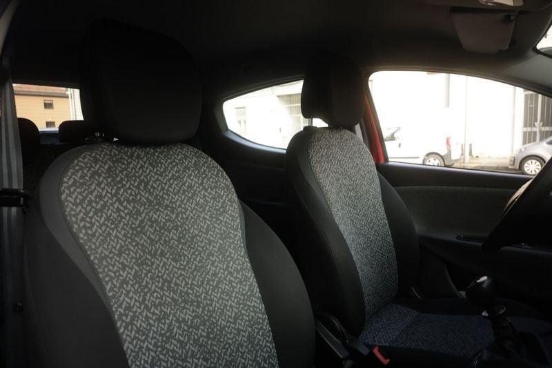 Lancia Ypsilon Lancia Ypsilon 1.0 FireFly 70cv S&S Hybrid SILVER 51KW ANNO 2022