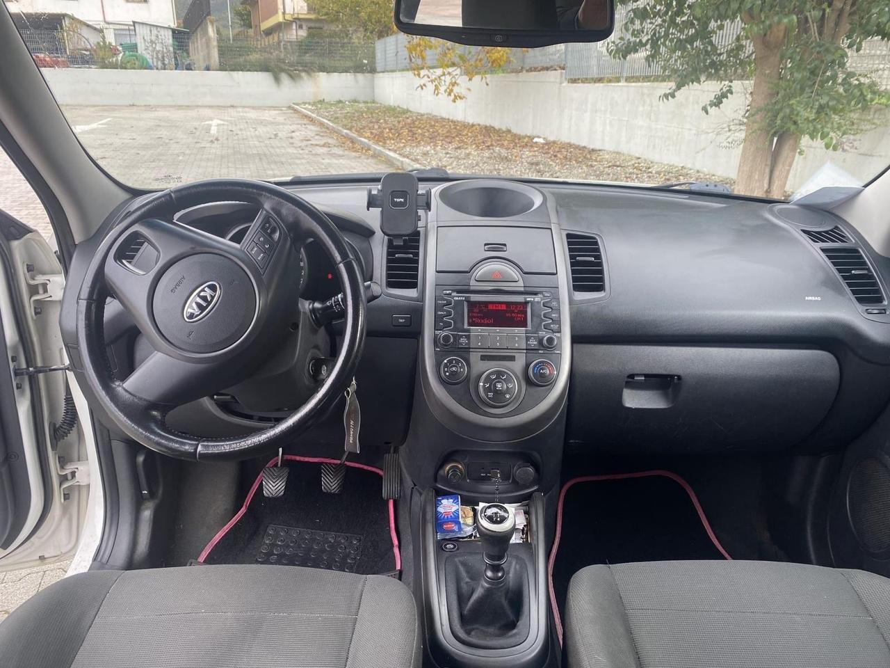 Kia Soul 1.6 CVVT Active Bi-Fuel