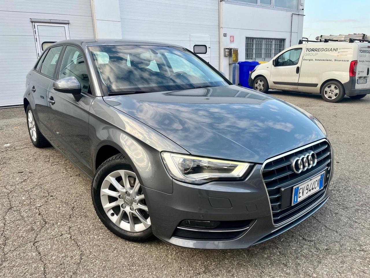 Audi A3 1.6tdi 2014 85.000km c.automatico perfetta