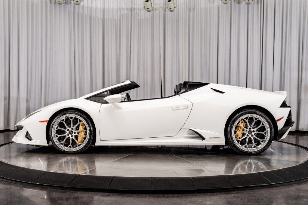 Lamborghini Huracàn EVO Spider 5.2 V10 NOLEGGIO LUNGO TERMINE - LEASING FULL INCLUSIVE