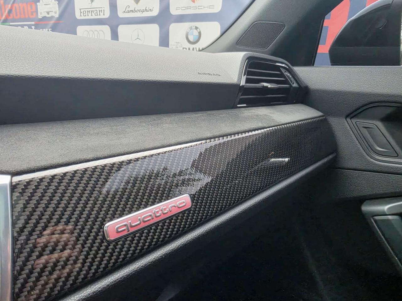Audi RSQ3 SPORTBACK TOTAL BLACK FULL