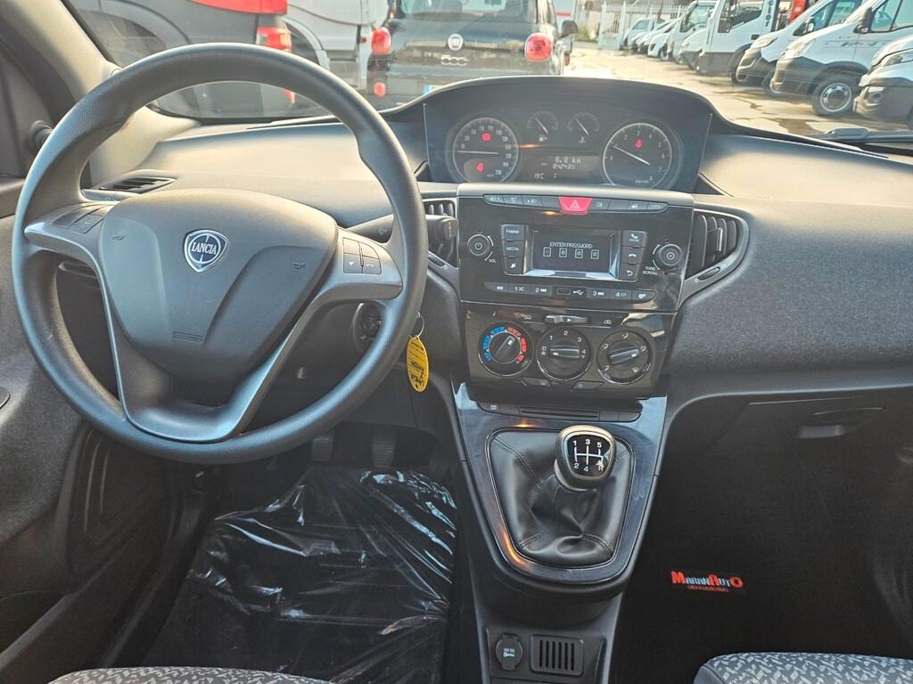 Lancia Ypsilon 1.2 69 CV 5 porte Elefantino