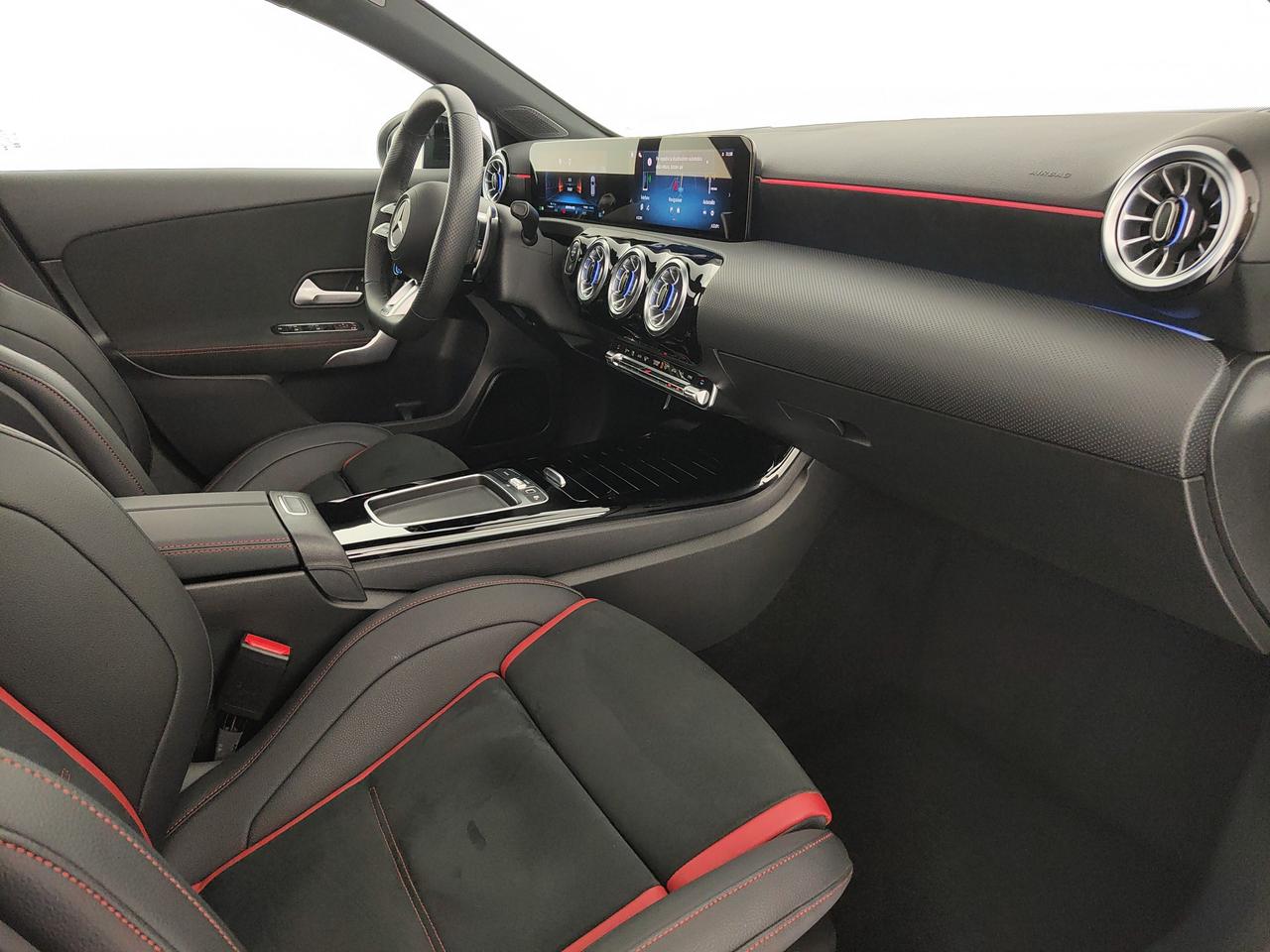 Mercedes-Benz A AMG 35 AMG Line Premium 4matic auto