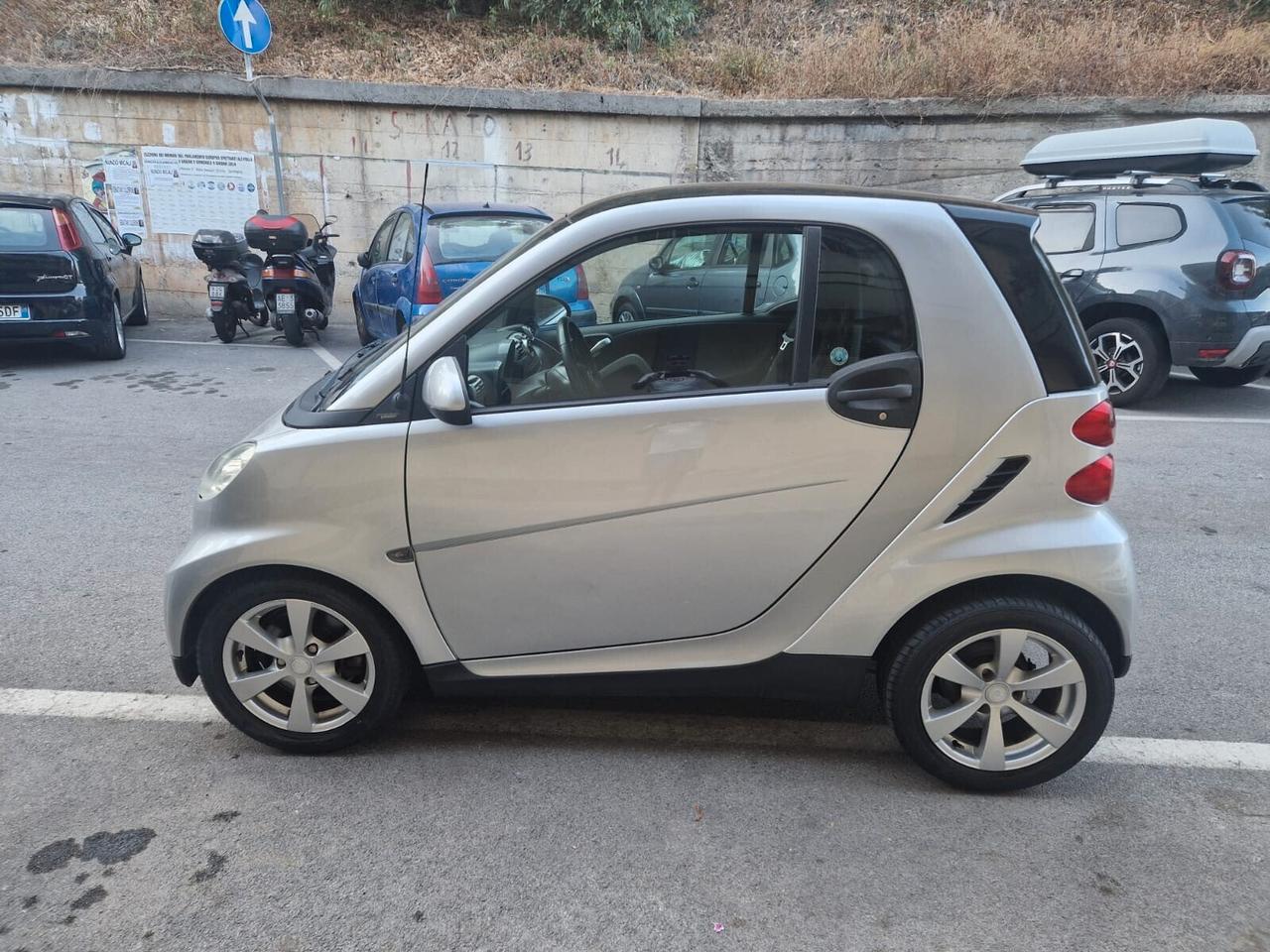 Smart ForTwo 800 33 kW coupé pure cdi