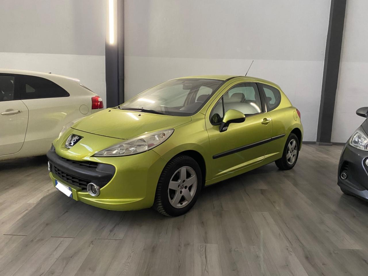 Peugeot 207 1.4 88CV 3p. XS