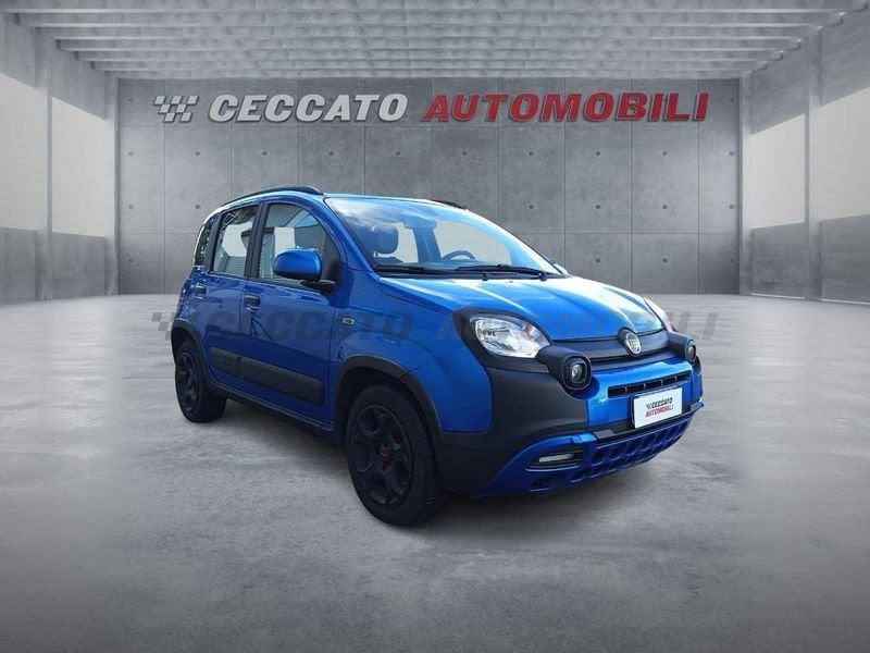 FIAT Panda Cross Panda 1.0 firefly hybrid Cross s&s 70cv