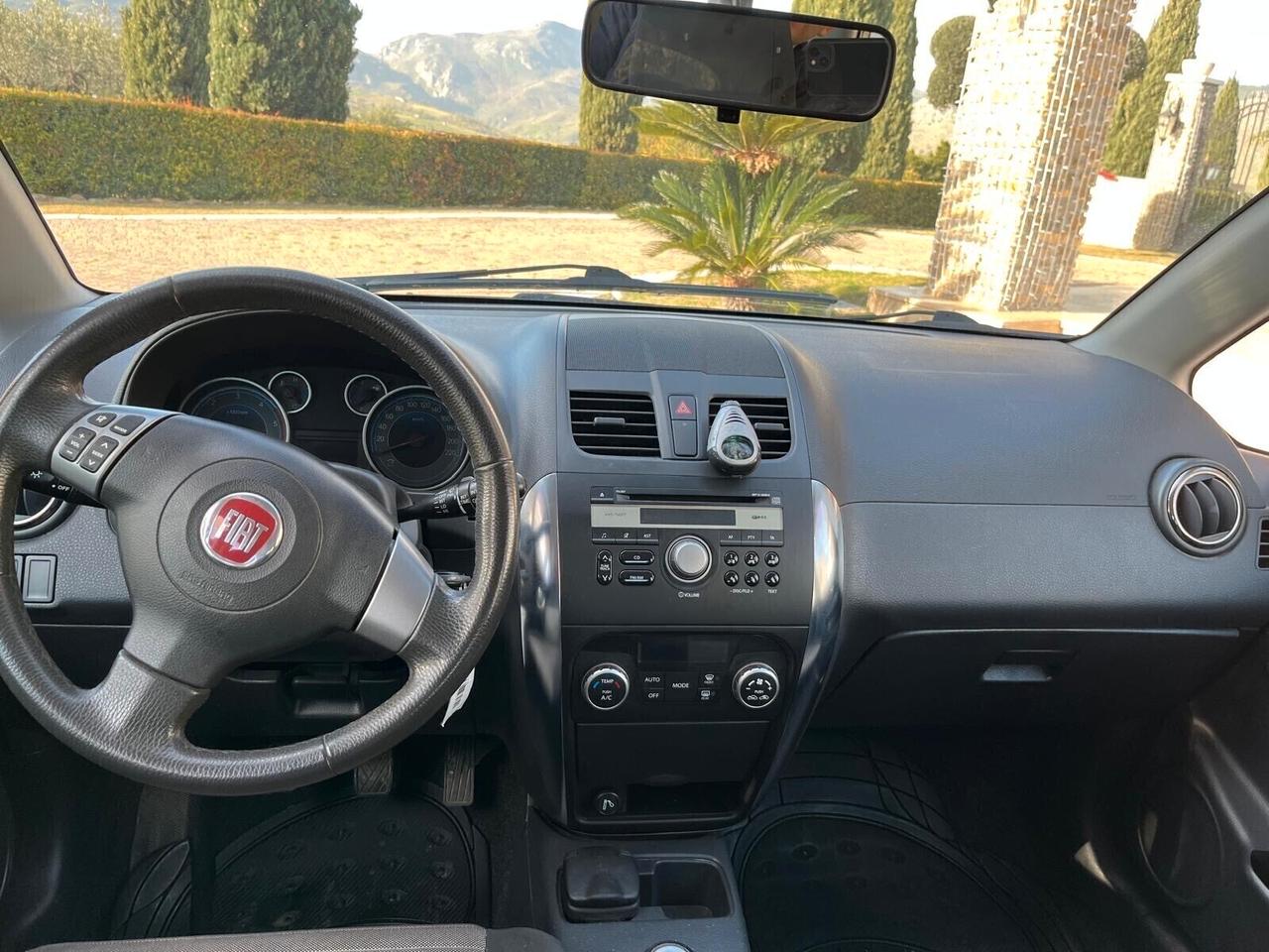 Fiat Sedici 2.0 MJT 16V DPF 4x4 Emotion