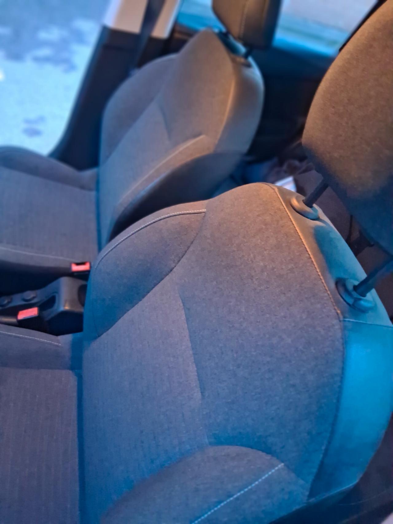 Citroen C3 PureTech 82 Live Edition